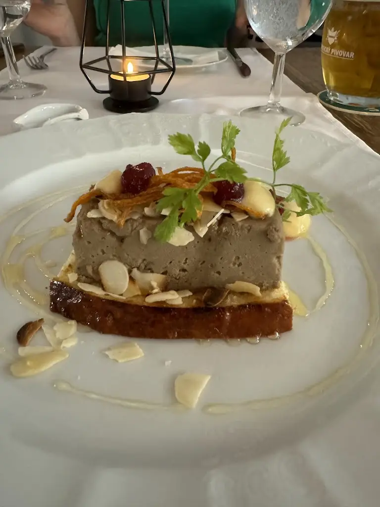 Menu_Restaurace Chateau Ctěnice_Okres Praha-východ_image_5