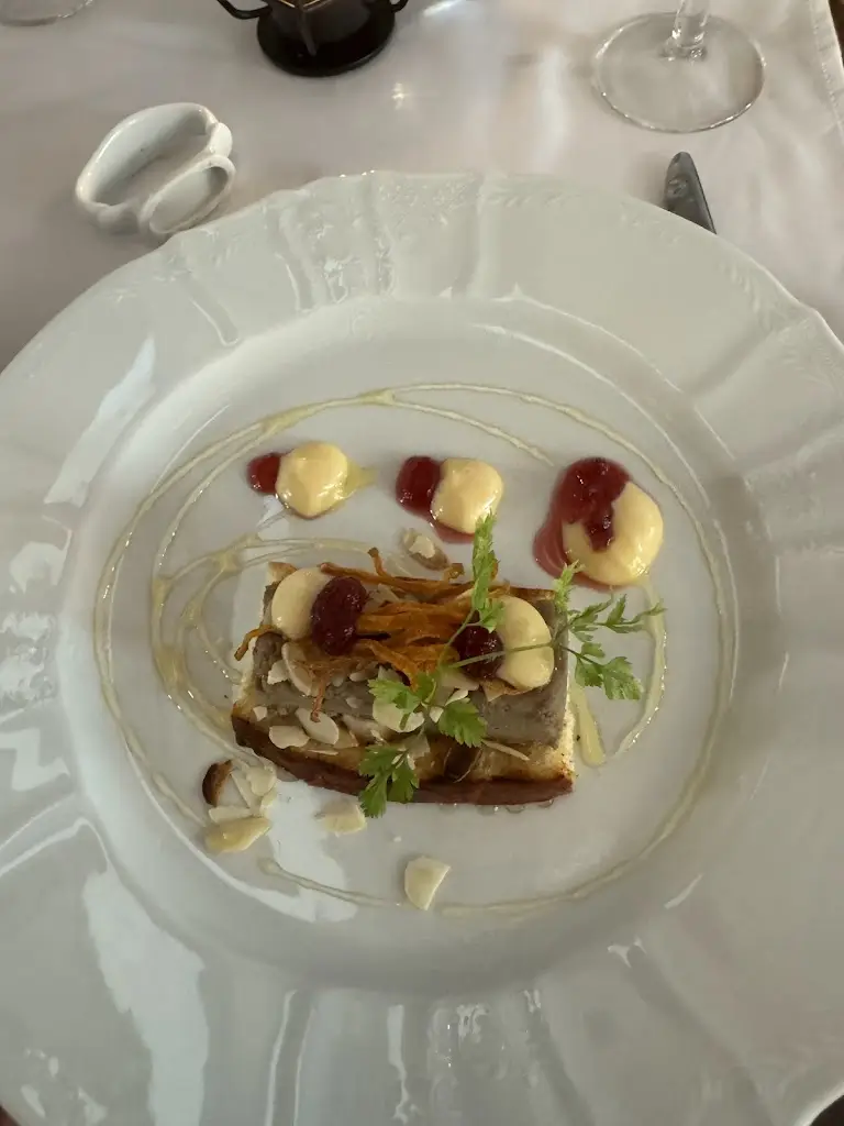 Hynek_Restaurace Chateau Ctěnice_Okres Praha-východ_review