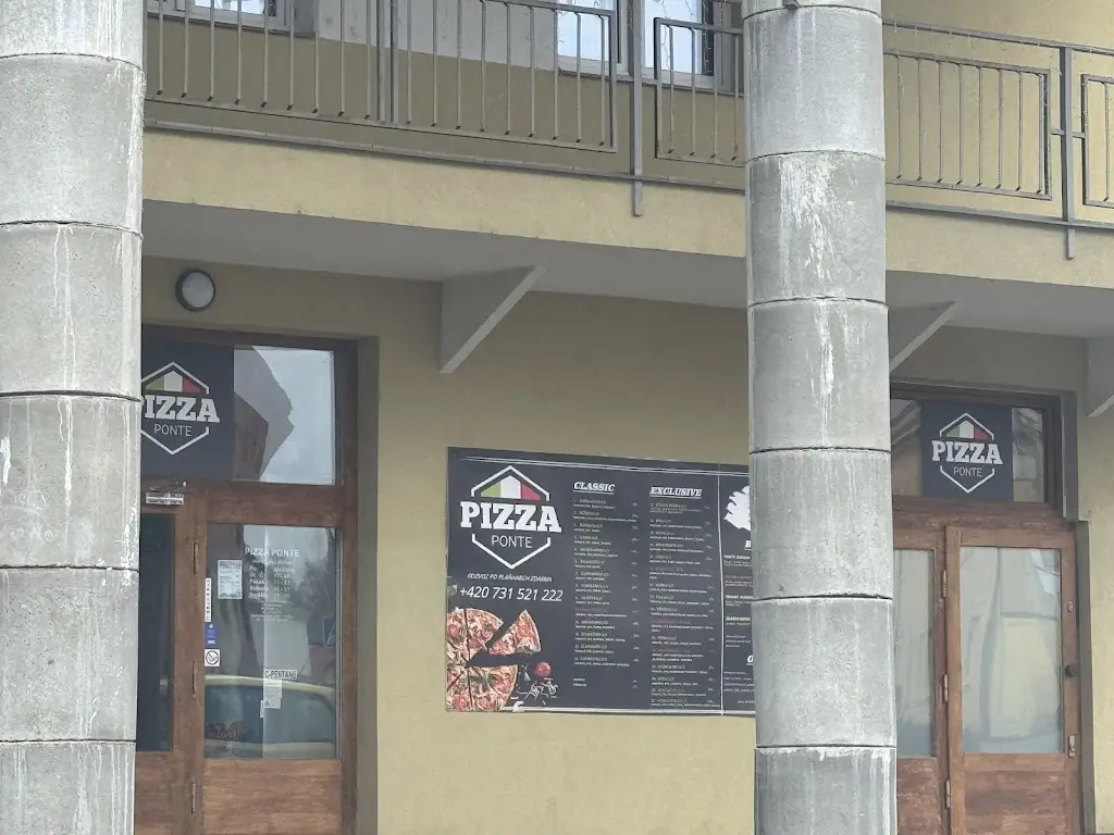 Pizza Ponte Plaňany ristorante a Plaňany