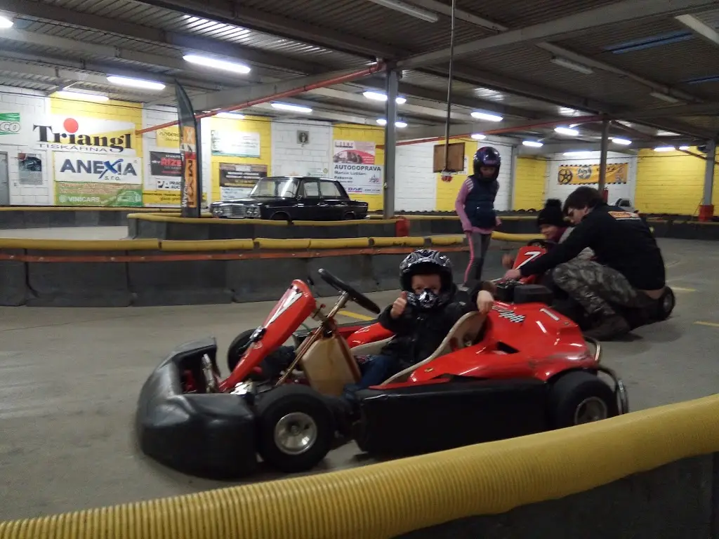 Mila Musel_Monaco Complex_Okres Rakovník_review