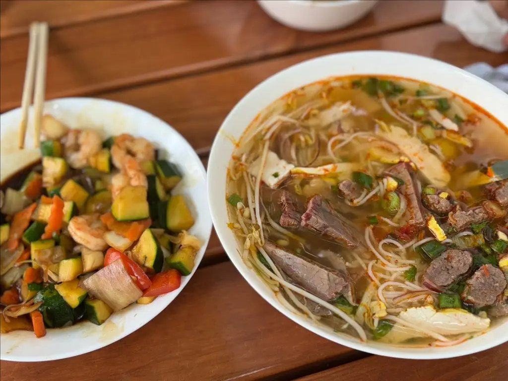 Grace蔡小菁_Phở Hà Nội_Okres Kutná Hora_review