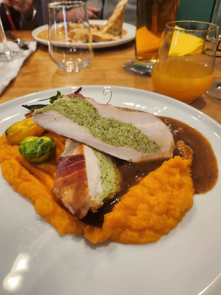 Deborah Saren_Restaurace U Konopiště_Postupice_review