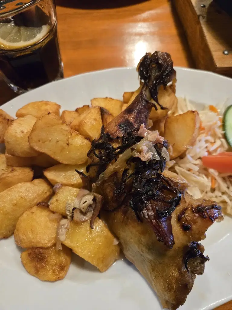 Pavlína Cahynová_Restaurace U Marka_Pečky_review