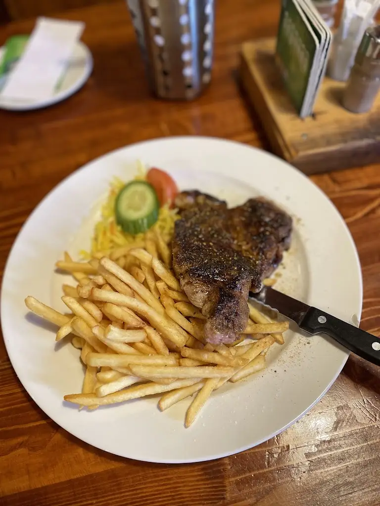 Restaurace U Marka_Pečky_slider_image_2