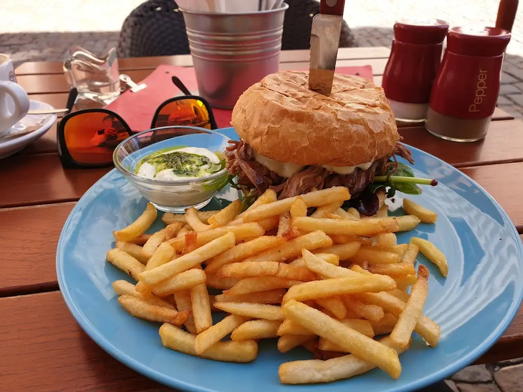 Thomas WIttig_Stárkův Dům_Okres Tábor_recensione