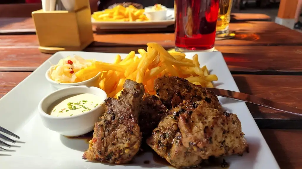 Jakub Neubauer_Občerstvovací stanice Na Hřišti - Bohutín - steaky, hotová jídla, rauty, oslavy, svatby - Příbram a okolí_Okres Příbram_review