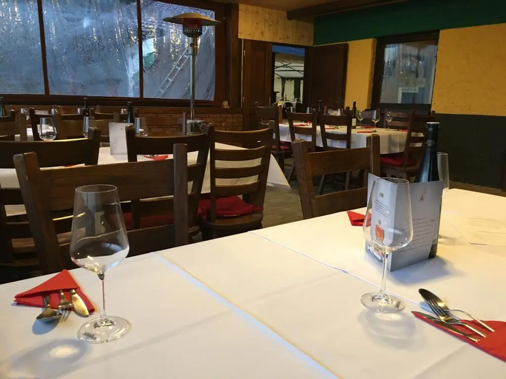 Občerstvovací stanice Na Hřišti - Bohutín - steaky, hotová jídla, rauty, oslavy, svatby - Příbram a okolí_Okres Příbram_slider_image_1