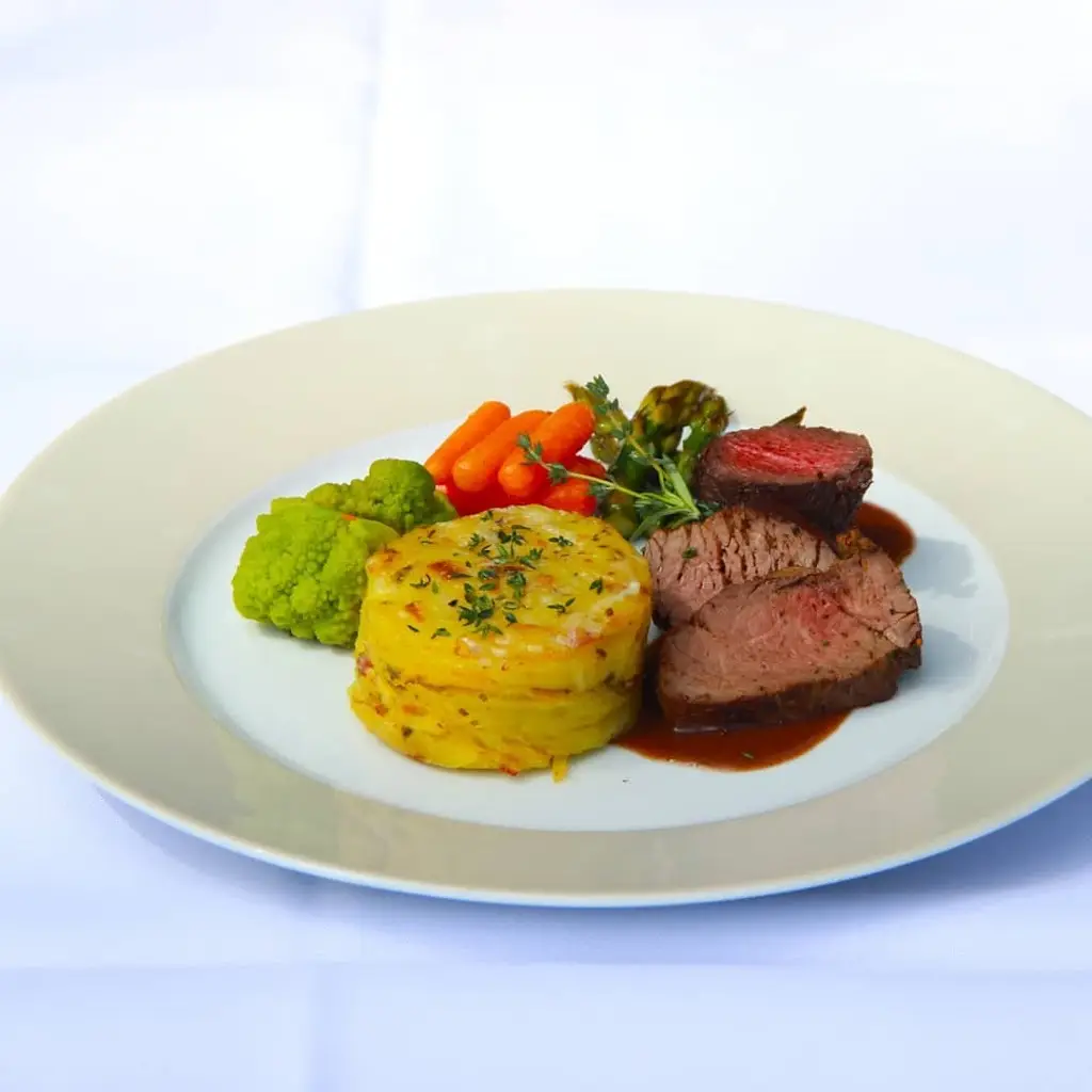 Občerstvovací stanice Na Hřišti - Bohutín - steaky, hotová jídla, rauty, oslavy, svatby - Příbram a okolí_Okres Příbram_slider_image_3