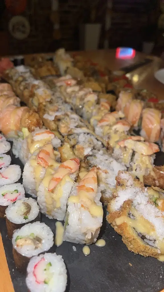 Pauline Nguyen_COM - Asian Fusion_Sadská_review