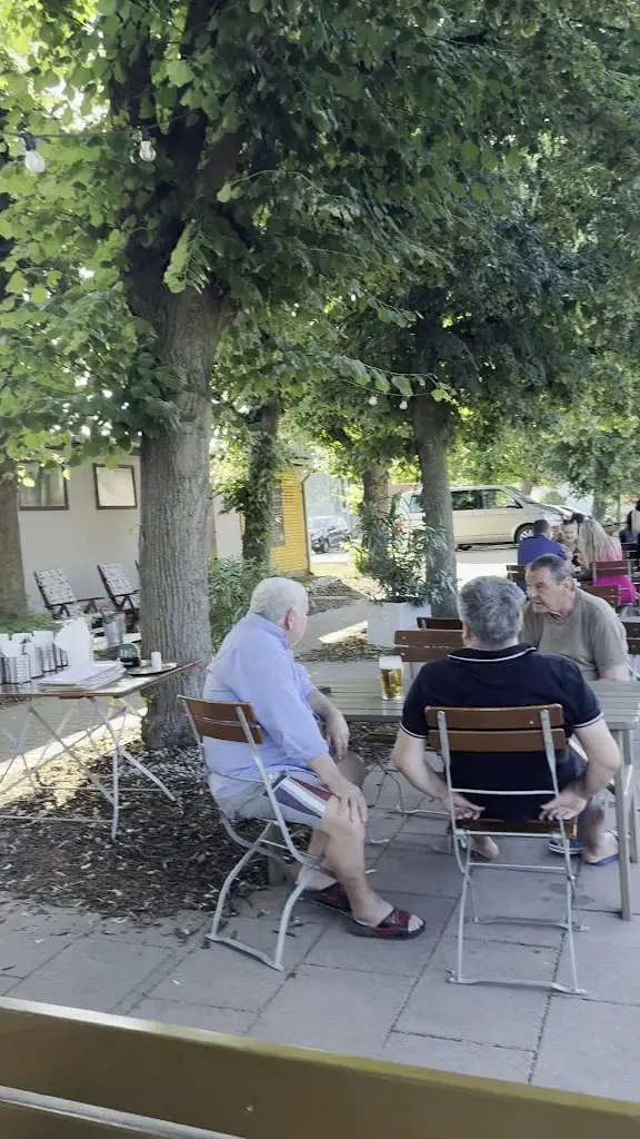 Restaurace Dasch_Šestajovice_slider_image_2