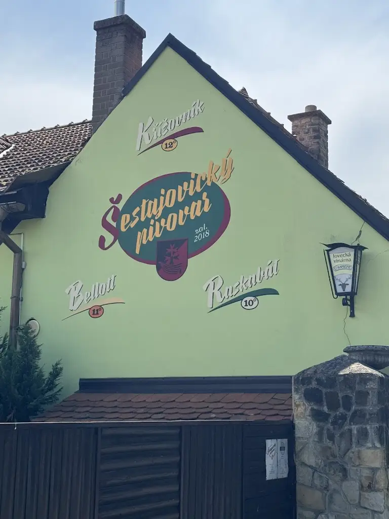 Petr Tvrdik_Šestajovický pivovar_Šestajovice_recensione