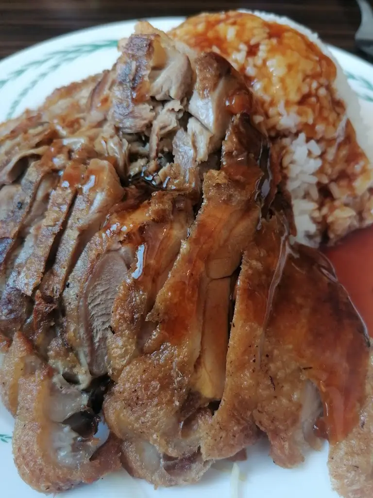 Roman Vápeník_Restaurace Kai_Rudná_review