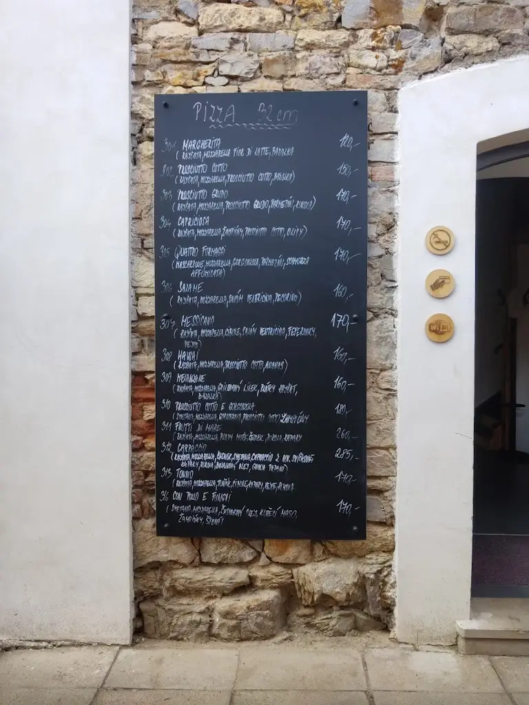 Menu_Croccante Pizza_Rudná_image_1