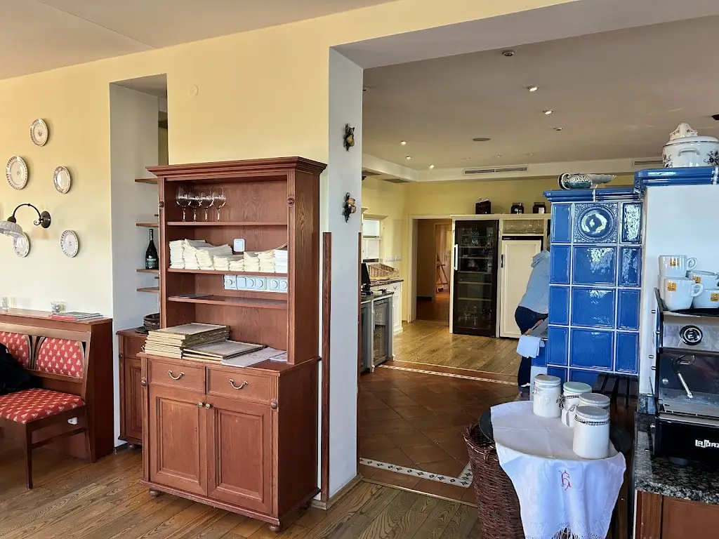 Subhronil Chaudhuri_Babiččina zahrada_Průhonice_recensione