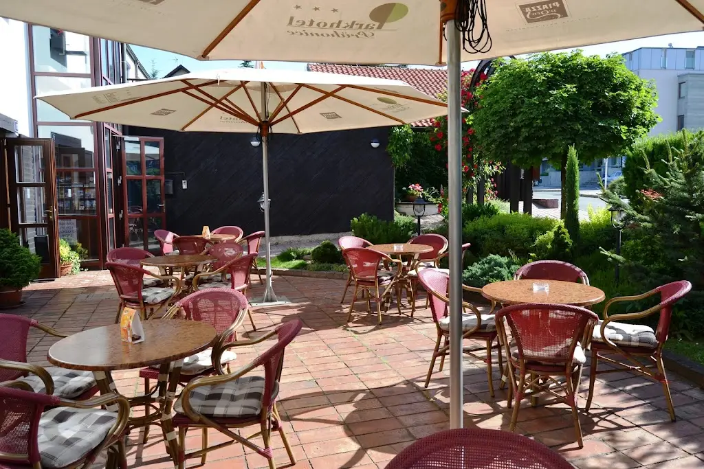 Restaurace Tarouca v Park Hotelu Průhonice_Průhonice_slider_image_1