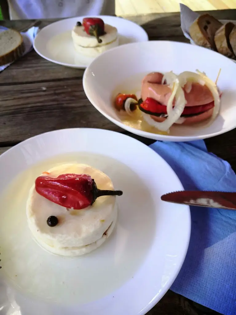 Hospůdka U Náhonu_Rožmitál pod Třemšínem_slider_image_1