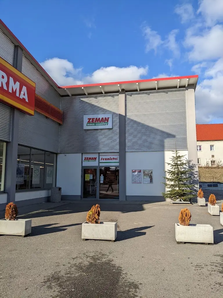 ZEMAN maso-uzeniny ristorante a Rožmitál pod Třemšínem