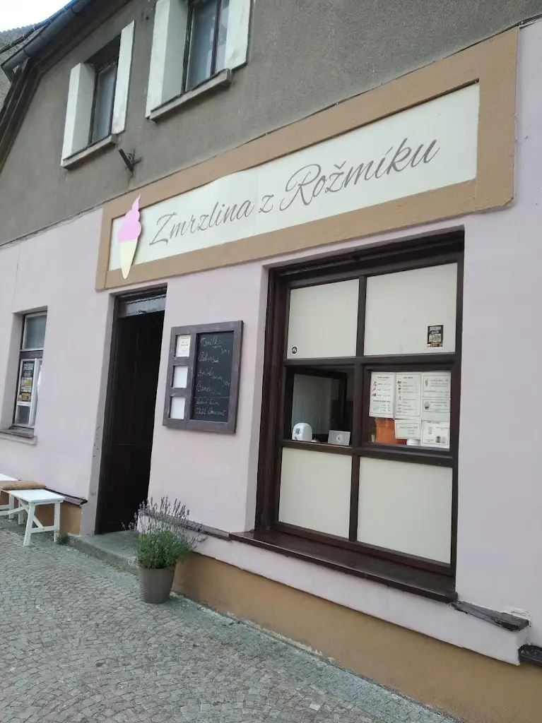 Točená zmrzlina z Rožmíku restaurant in Rožmitál pod Třemšínem