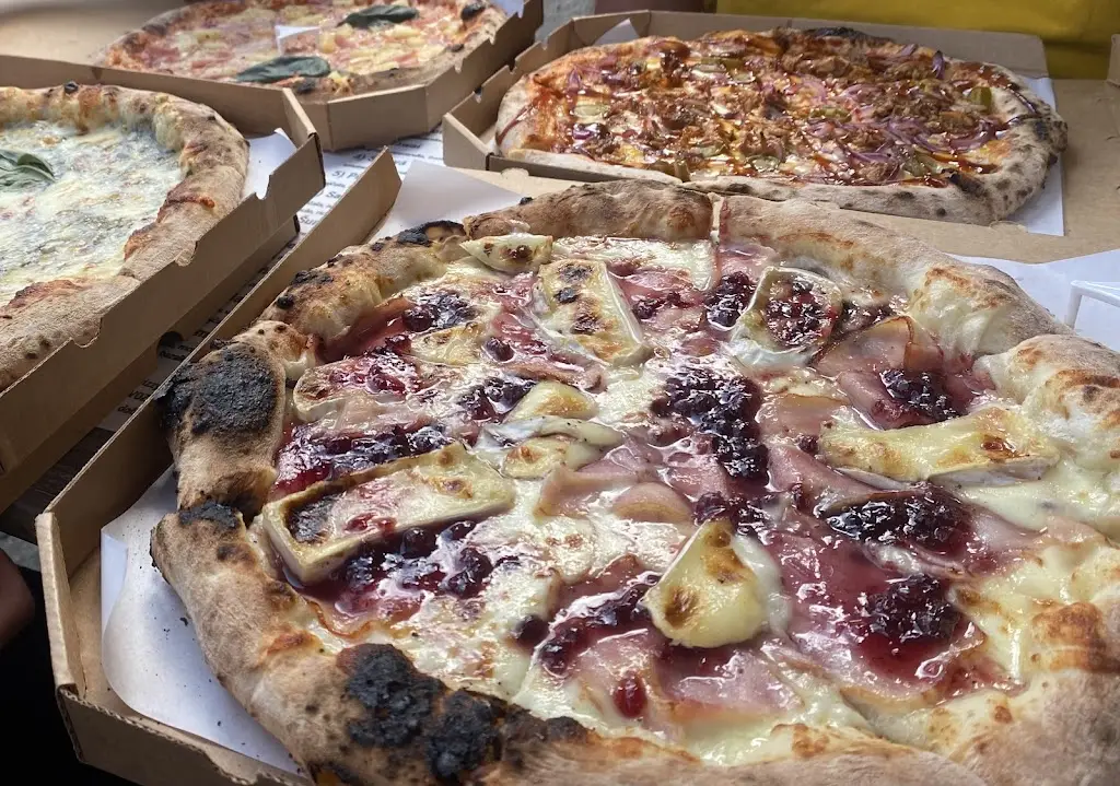 Steven Bos_Vojty Pizza_Trhový Štěpánov_review