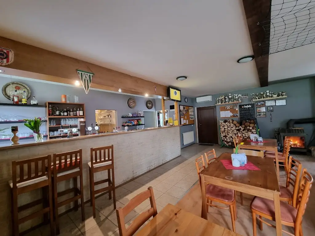 Hospůdka na hřišti restaurant in Štěchovice