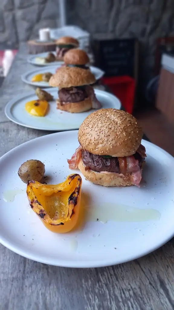 Penzion a Restaurace Ztracený Mlýn_Štěchovice_slider_image_2