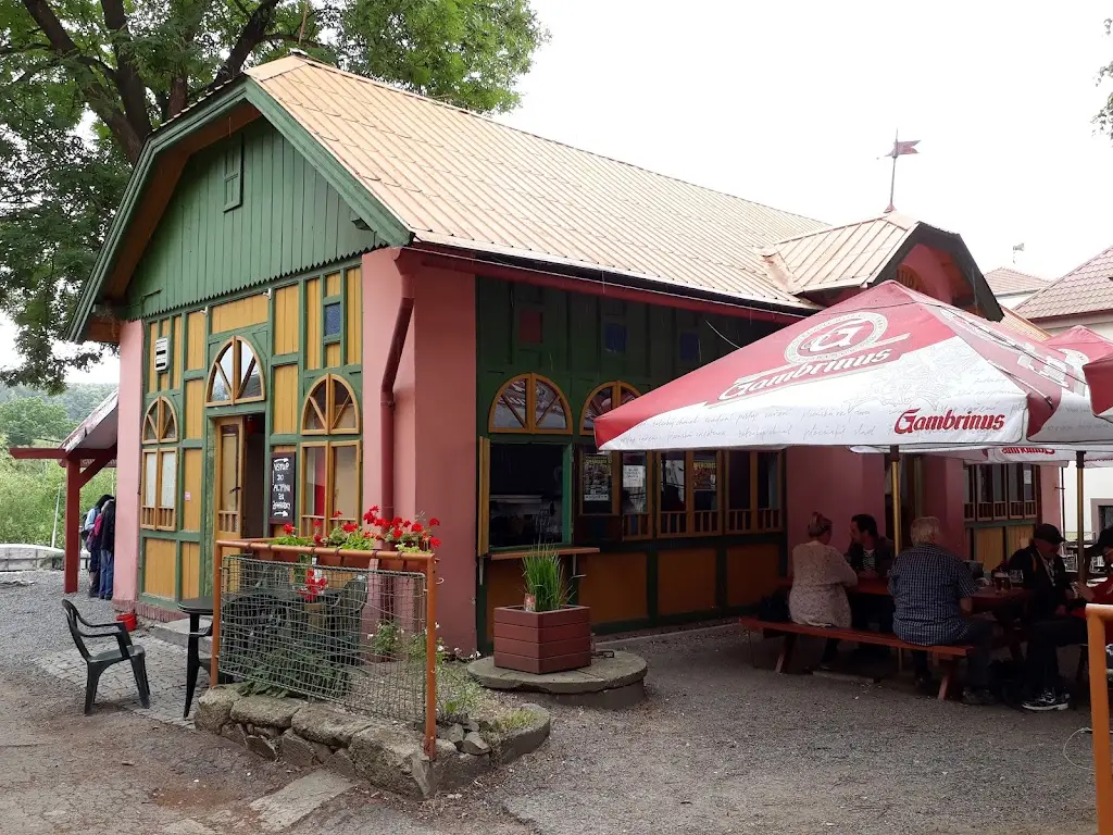 Restaurace "U Vrňáků" restaurant in Štěchovice