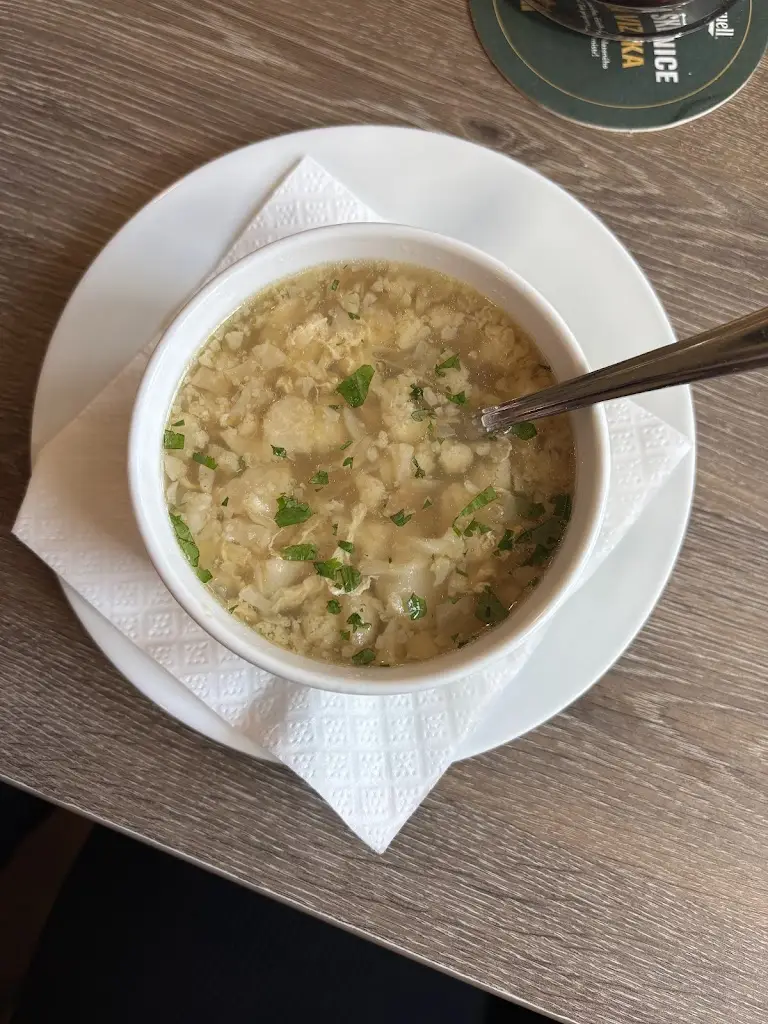 Lucie Filipová_Restaurace Na Vyšehradě_Sedlčany_review