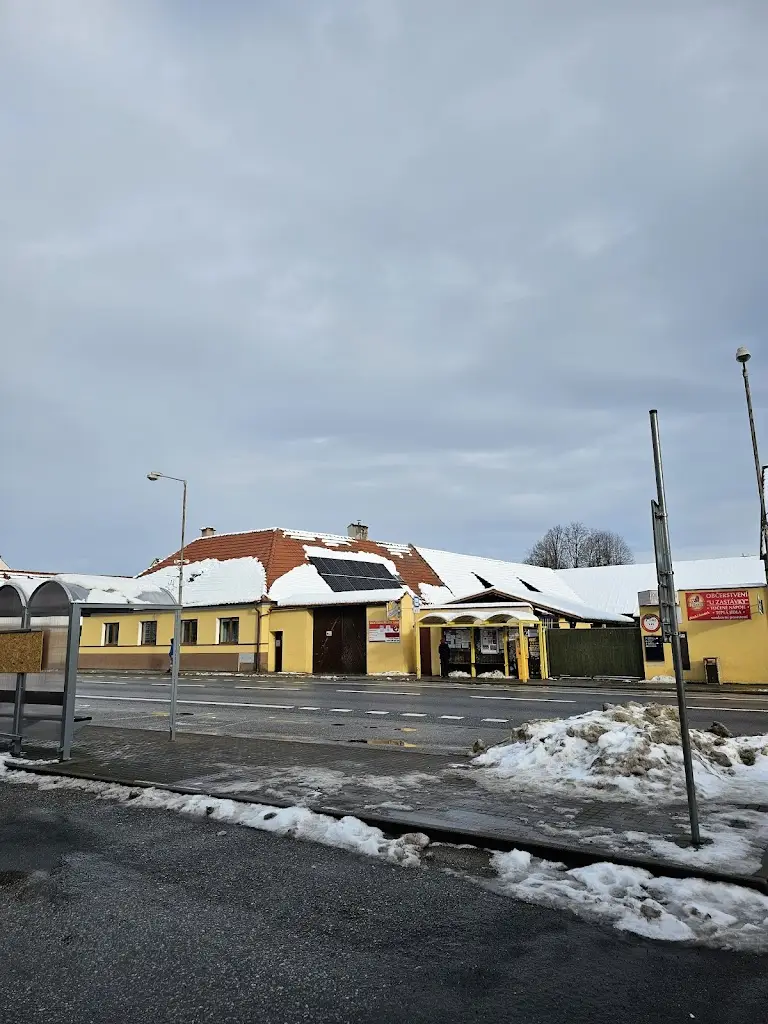 Občerstvení U - Zastávky restaurant in Planá nad Lužnicí
