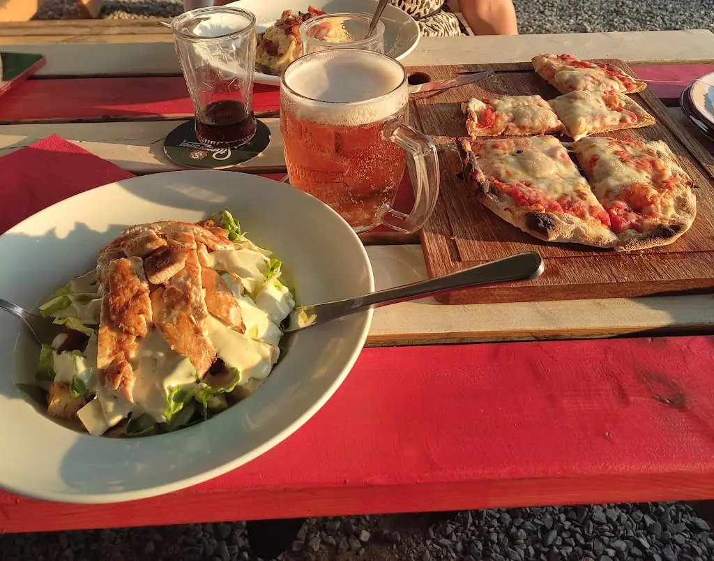 Péter Antal_Mumu Locanda_Tuchoměřice_review