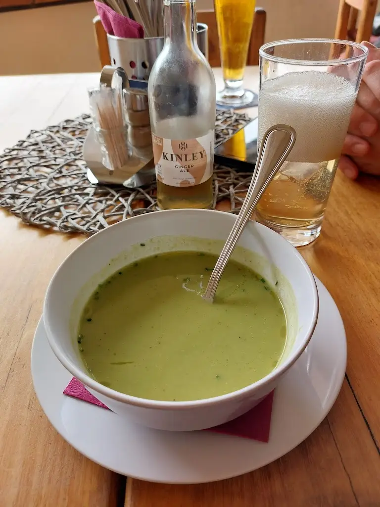 Livie G._Restaurace a jízdárna Kopanský Mlýn_Tuchoměřice_review