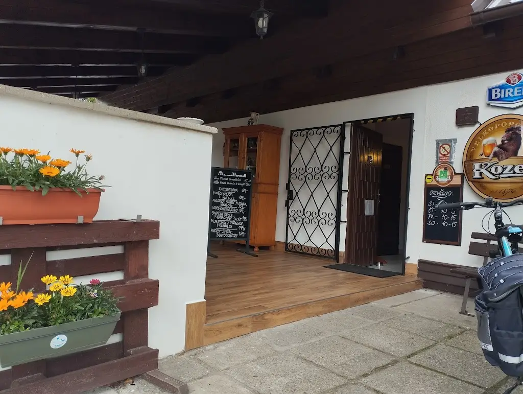 Venuše Blazkova_Restaurant on KOVÁRNĚ_Suchdol_review