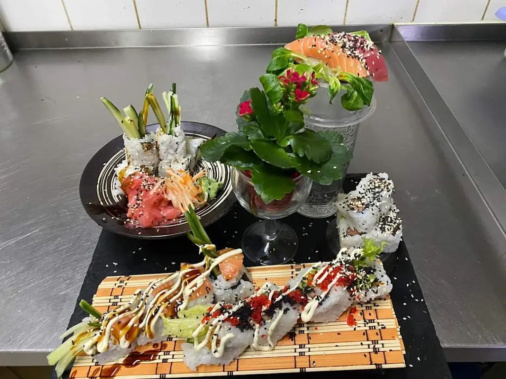 Menu_Vy restaurant (việt -thái-sushi)_Slaný_image_5