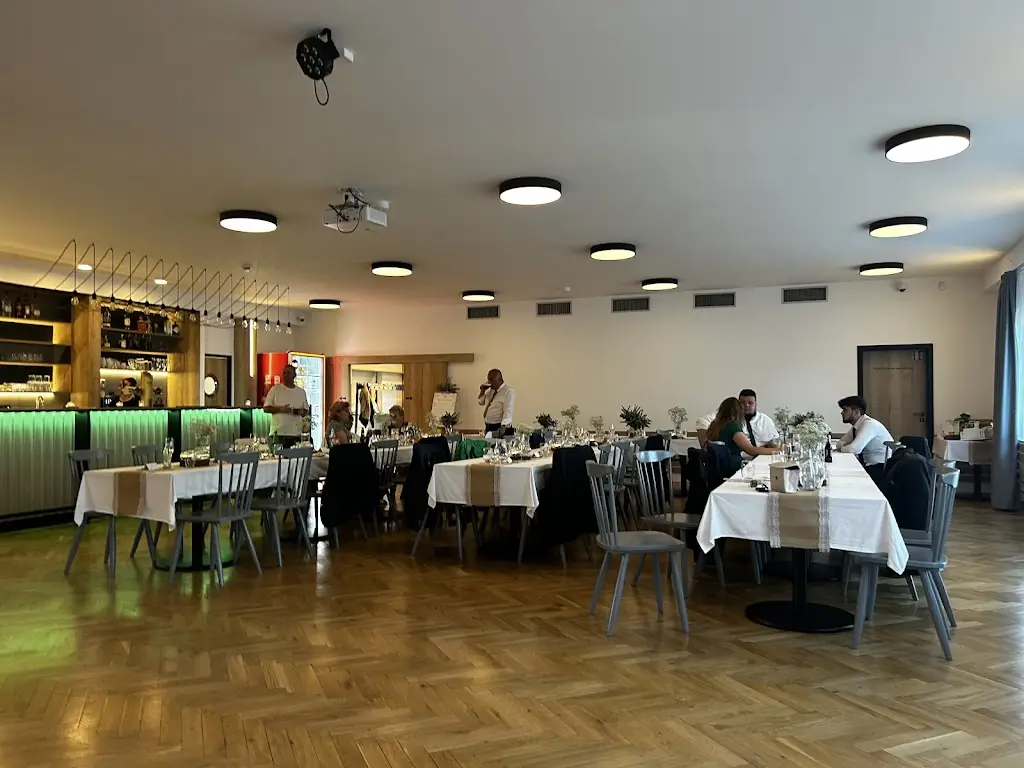 Restaurace a penzion Racek_Tuchlovice_slider_image_3