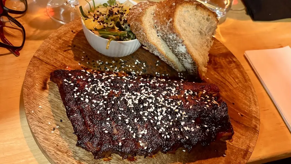 Leigh D'Agostino_MO's Bistro_Roztoky_review