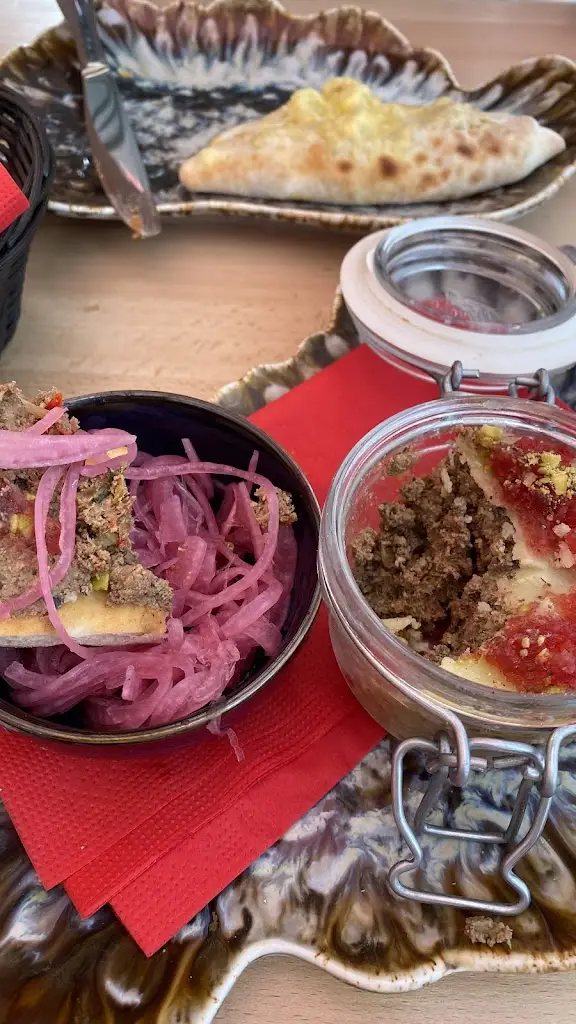 Leigh D'Agostino_Restaurace Na Vrškách | Lamb Grill House_Roztoky_recensione