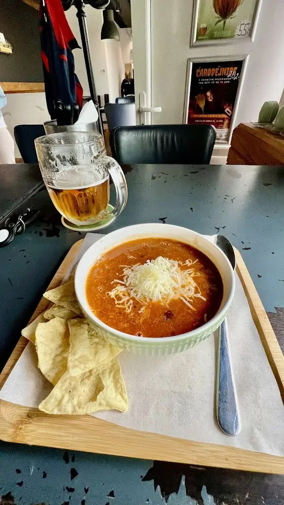 Menu_Sokolovna BISTRO_Roztoky_image_5