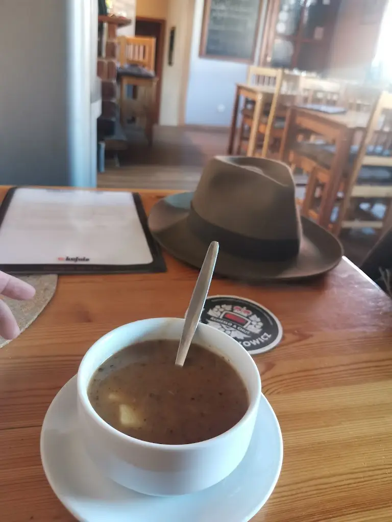 Pavel Traub_Restaurace Stará studna_Unhošť_review