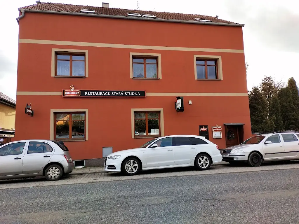 Restaurace Stará studna_Unhošť_slider_image_2