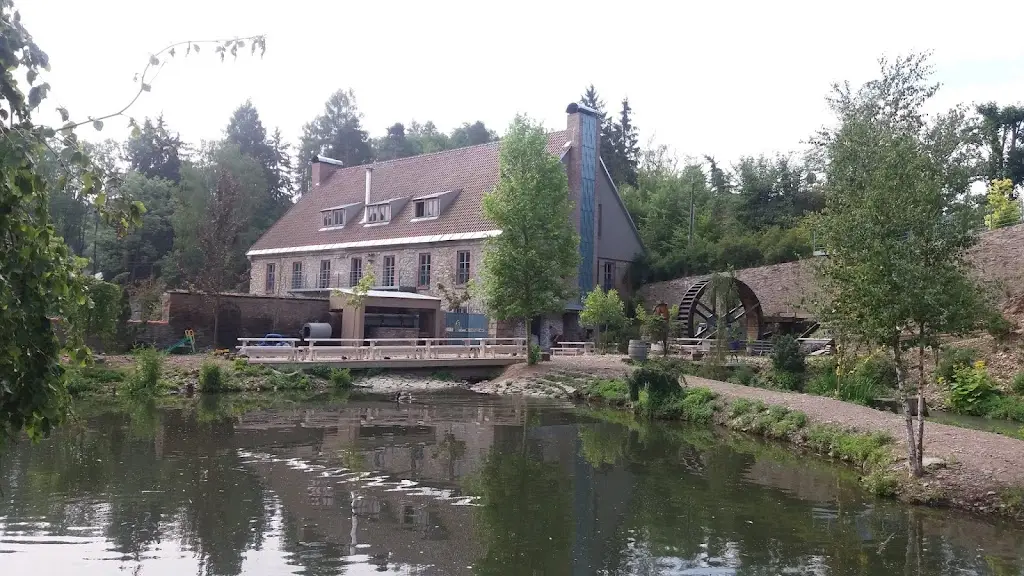 Jana Prascakova_Dědkův mlýn_Unhošť_review