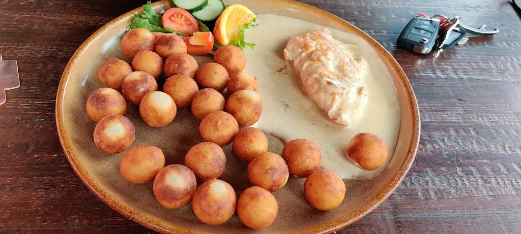 iam_catarine_Špejchar_Velké Přílepy_review