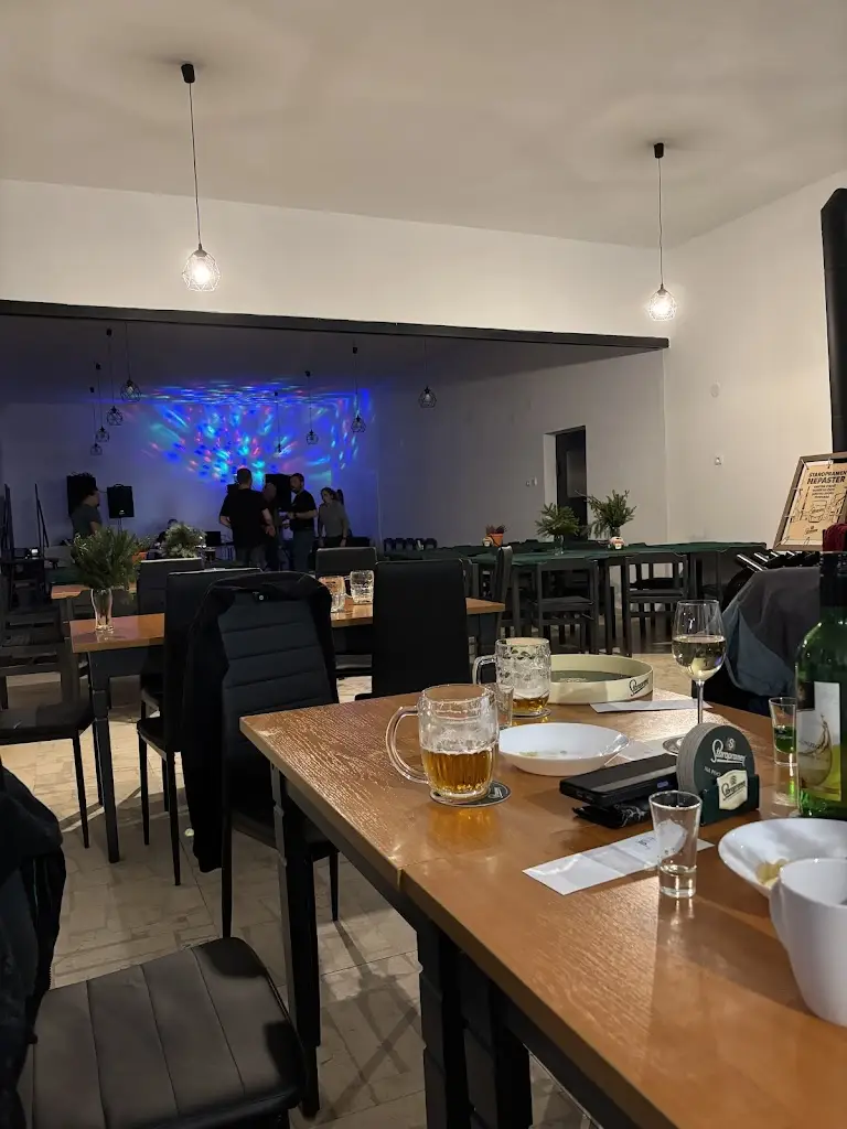 Cehnická hospoda_Sedlice_slider_image_1