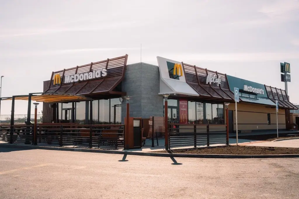 McDonald's ristorante a Velká Dobrá