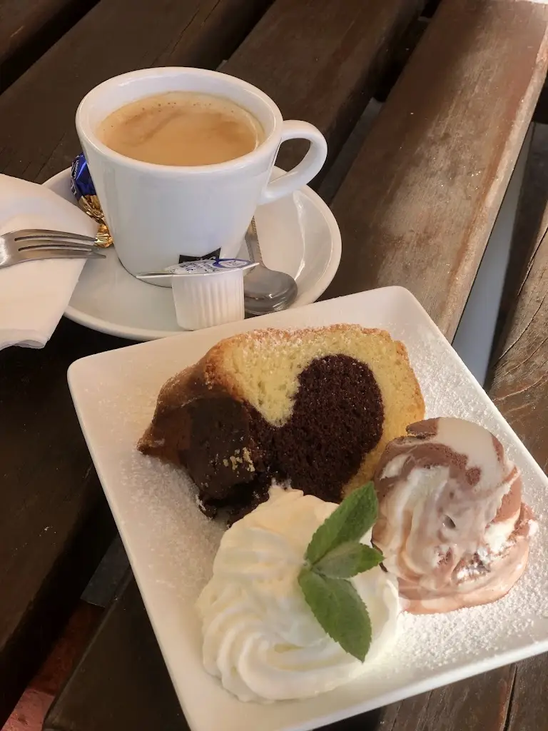 Obecní hostinec Čečelovice_Sedlice_slider_image_1