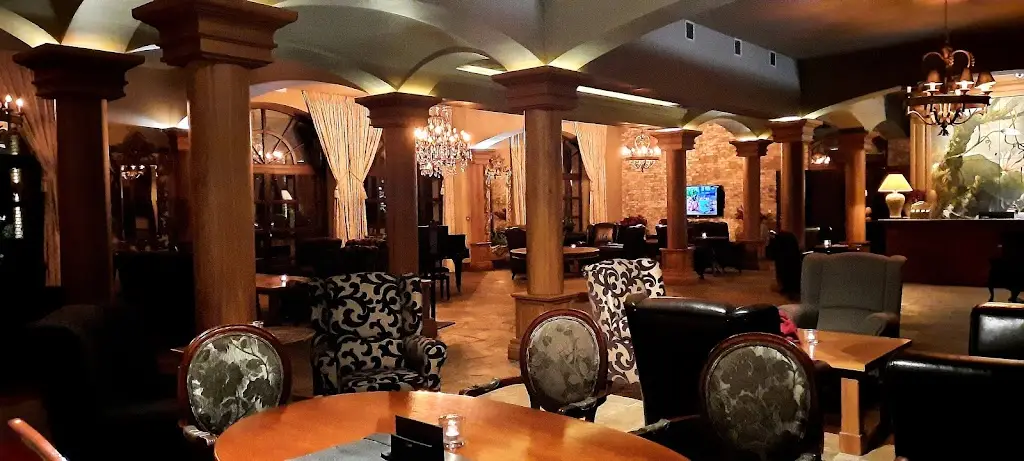 Gerard Sta Maria_Park Hotel Popovicky_Velké Popovice_review