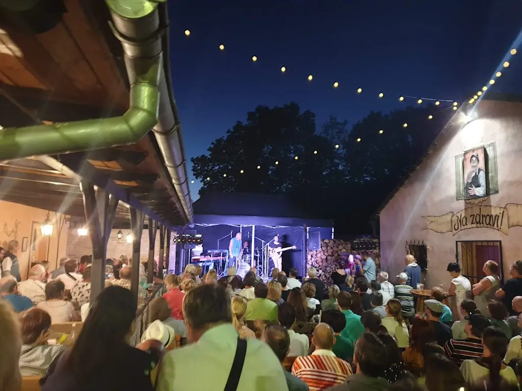 Mar Bene_Hospoda Na dobrým místě_Úvaly_review