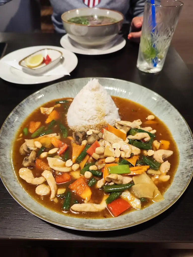 Jan Placek_Pho Úvaly_Úvaly_review