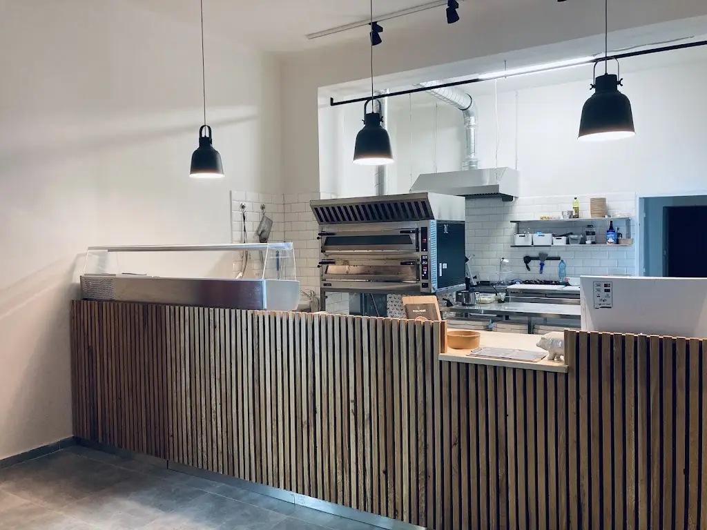 Pizza Point Úvaly_Úvaly_slider_image_1