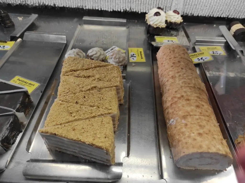 Menu_Patisserie under chestnuts_Úvaly_image_5