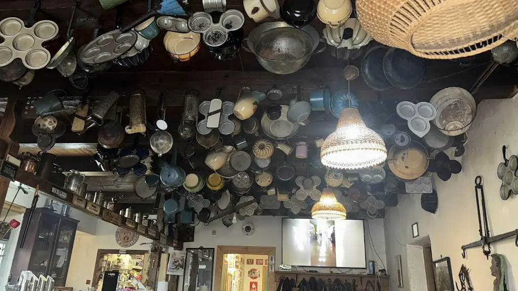 Hostinec Na Poště restaurant in Týnec nad Sázavou