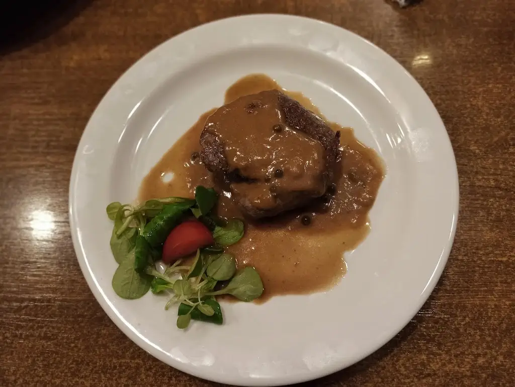 Vinárna Pod Věží restaurant in Týnec nad Sázavou